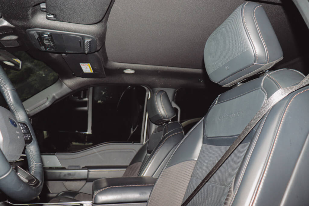 Ford F150 Raptor 2023 ID0029 10