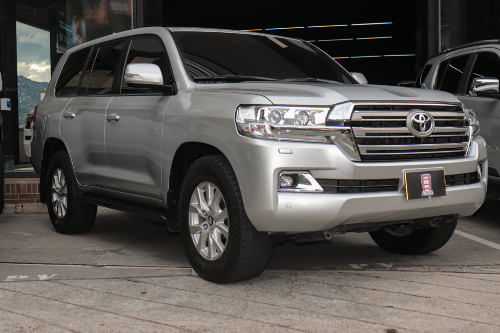 Toyota LC 200 VX (Blindado) 2019