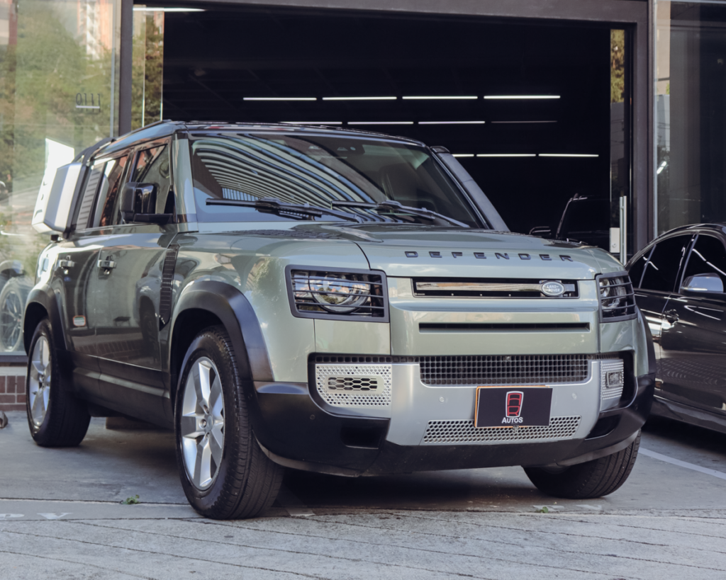 Land Rover Defender First Edition 2021