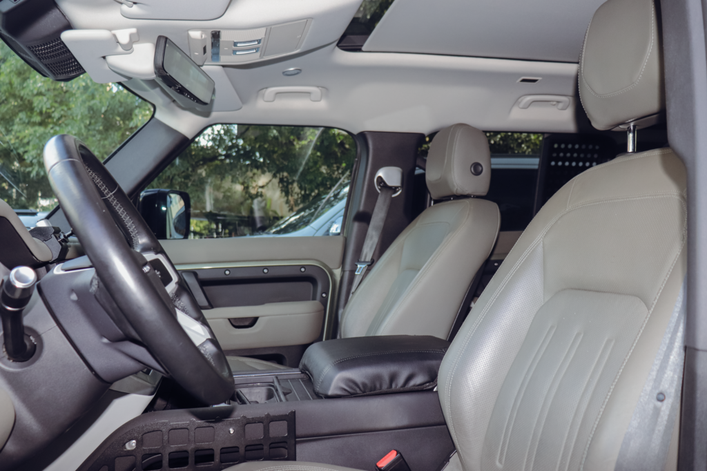 LandRover Defender FirstEd 2021 ID0026 10