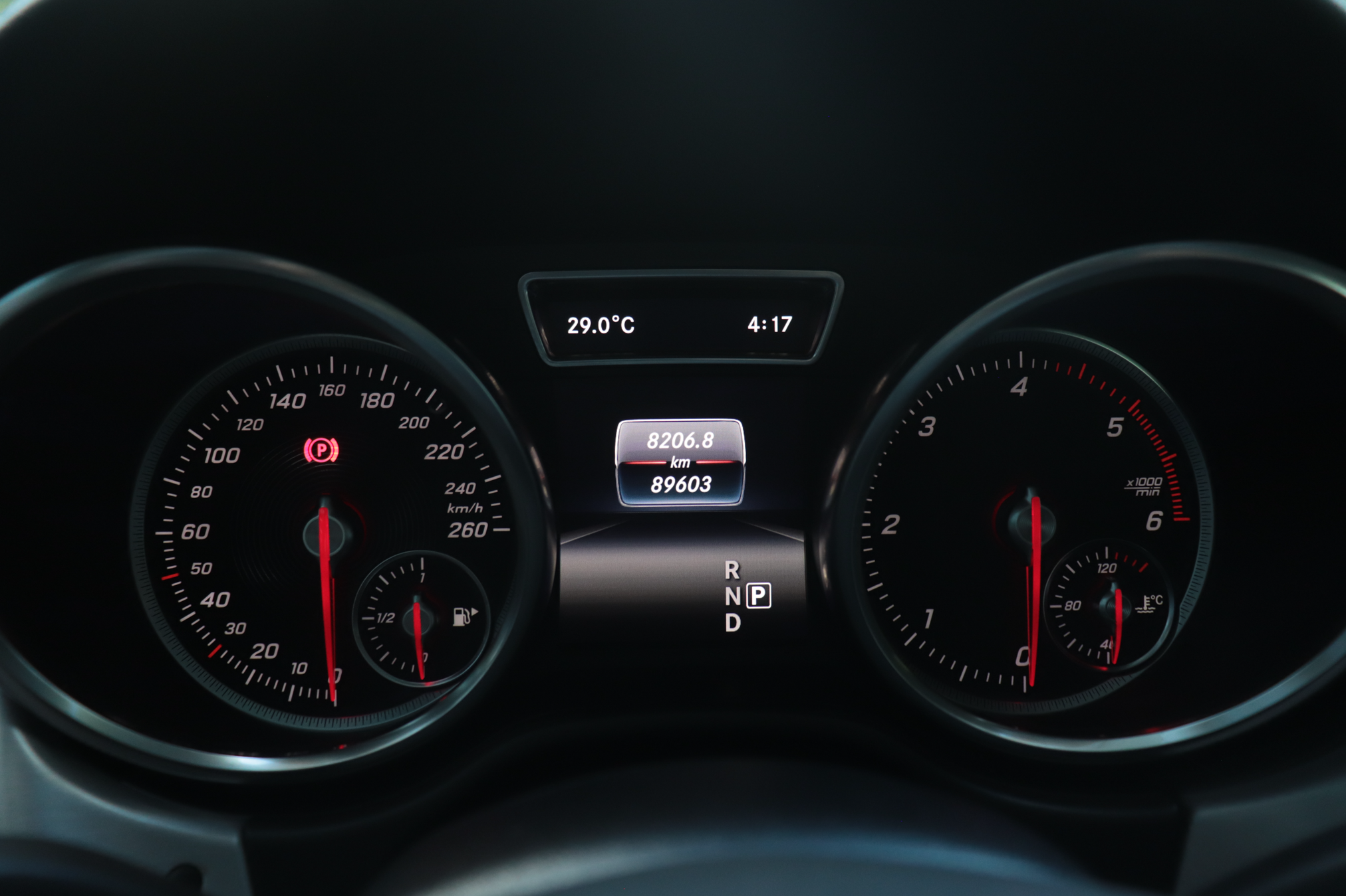 MERCEDES-BENZ GLE 250D 2017