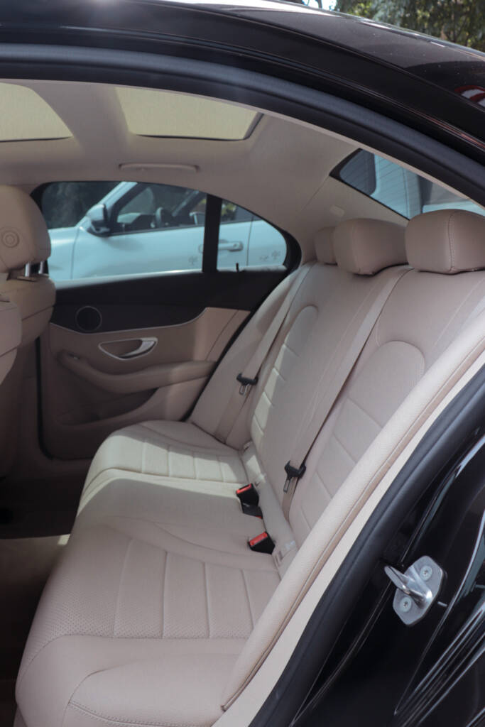 Mercedes C200 2020 ID0021 16