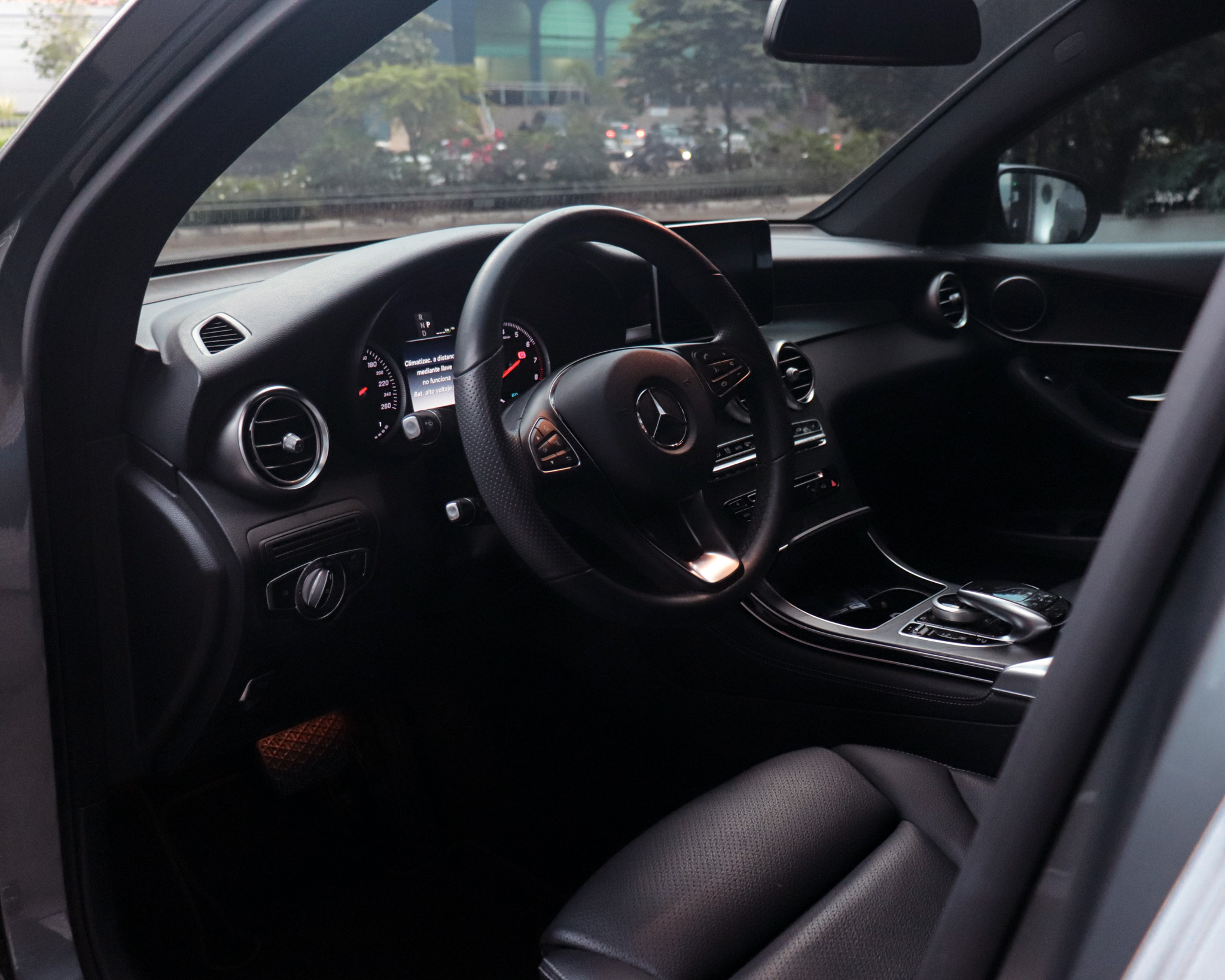 MERCEDES-BENZ GLC 350E 4MATIC 2019