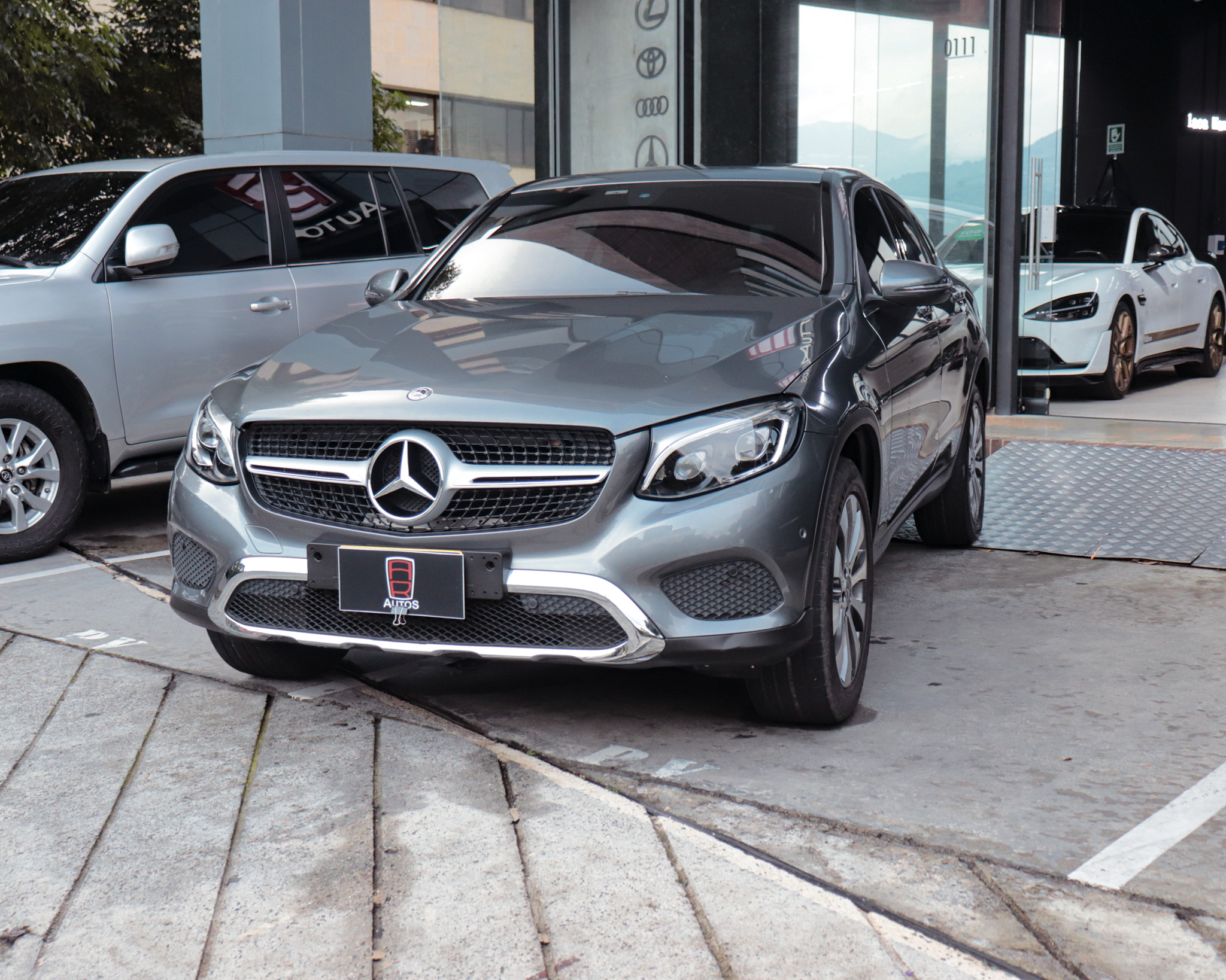 MERCEDES-BENZ GLC 350E 4MATIC 2019