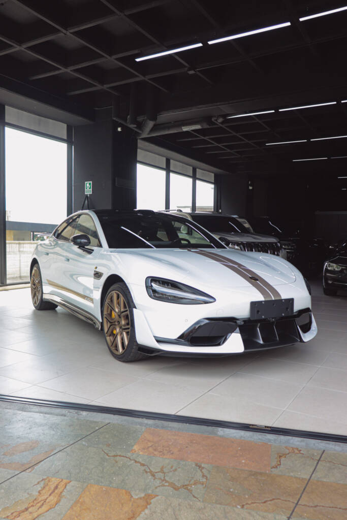 SU7 Ultra 2025 Nuevo 1 1