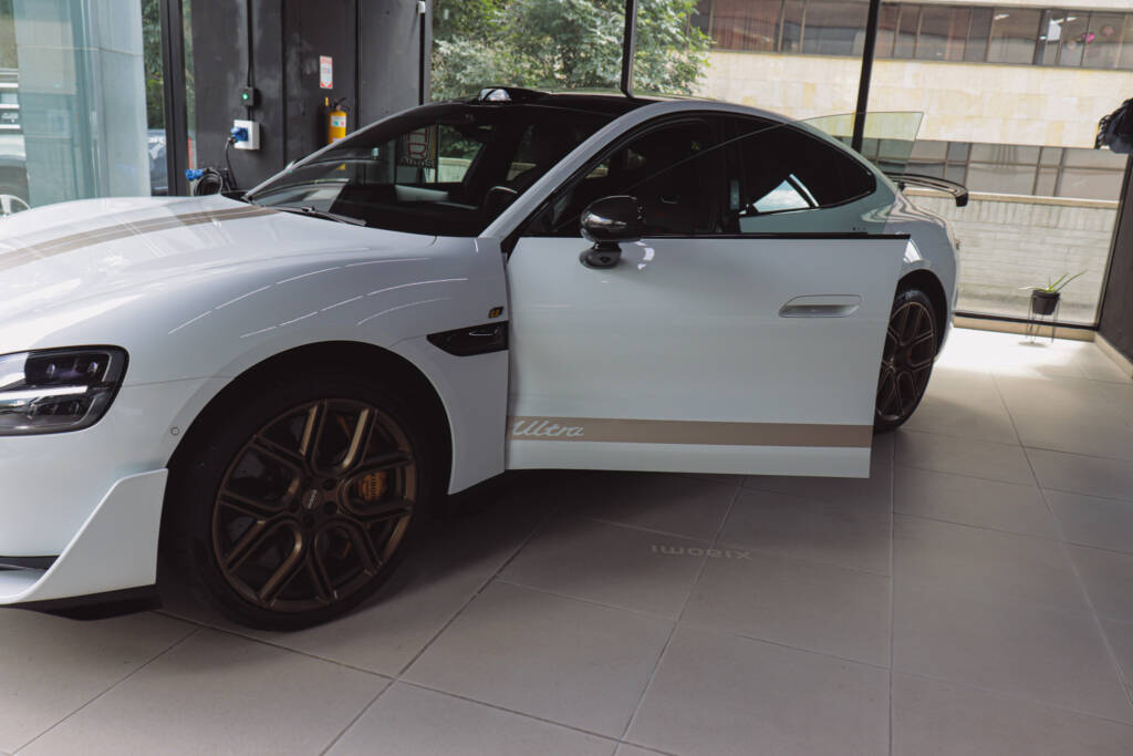 SU7 Ultra 2025 Nuevo 19 1