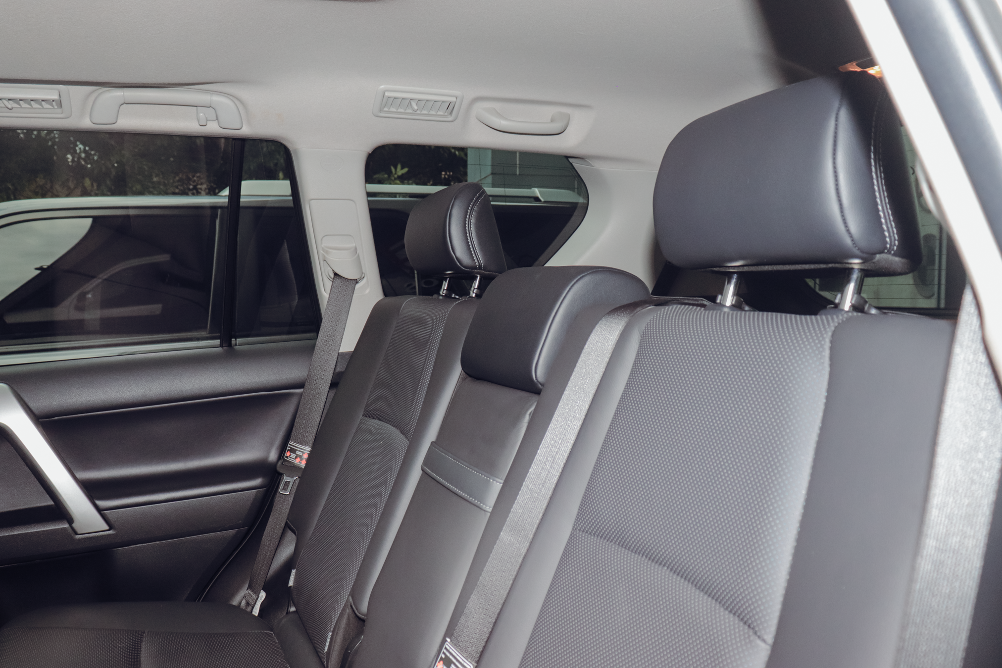 TOYOTA LAND CRUISER PRADO VX 2022