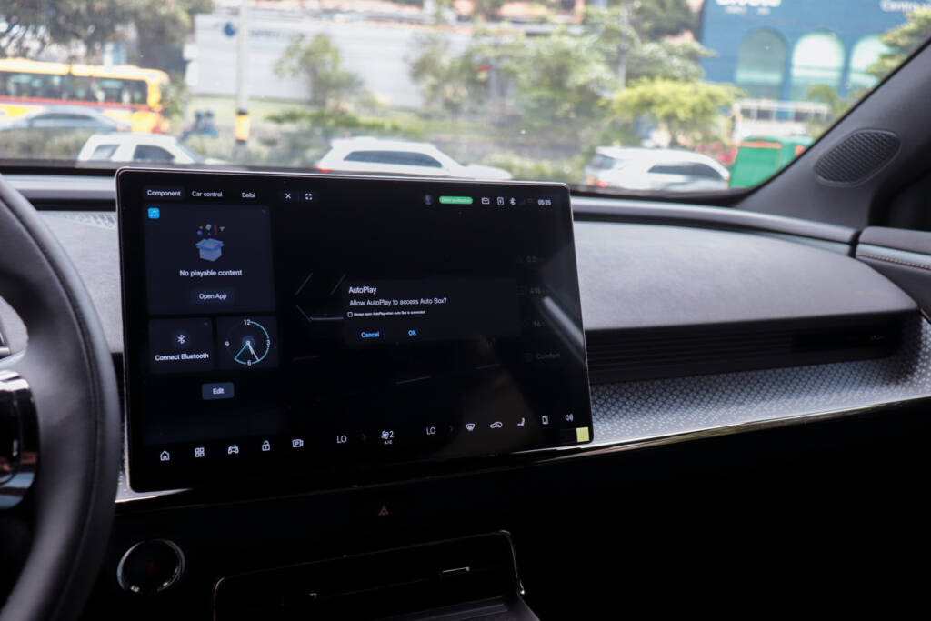 Toyota bZ3X Limited 2025 ID0053 24