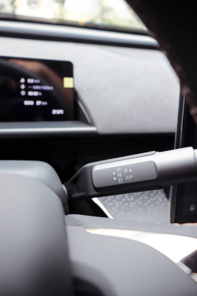 Toyota bZ3X Limited 2025 ID0053 26