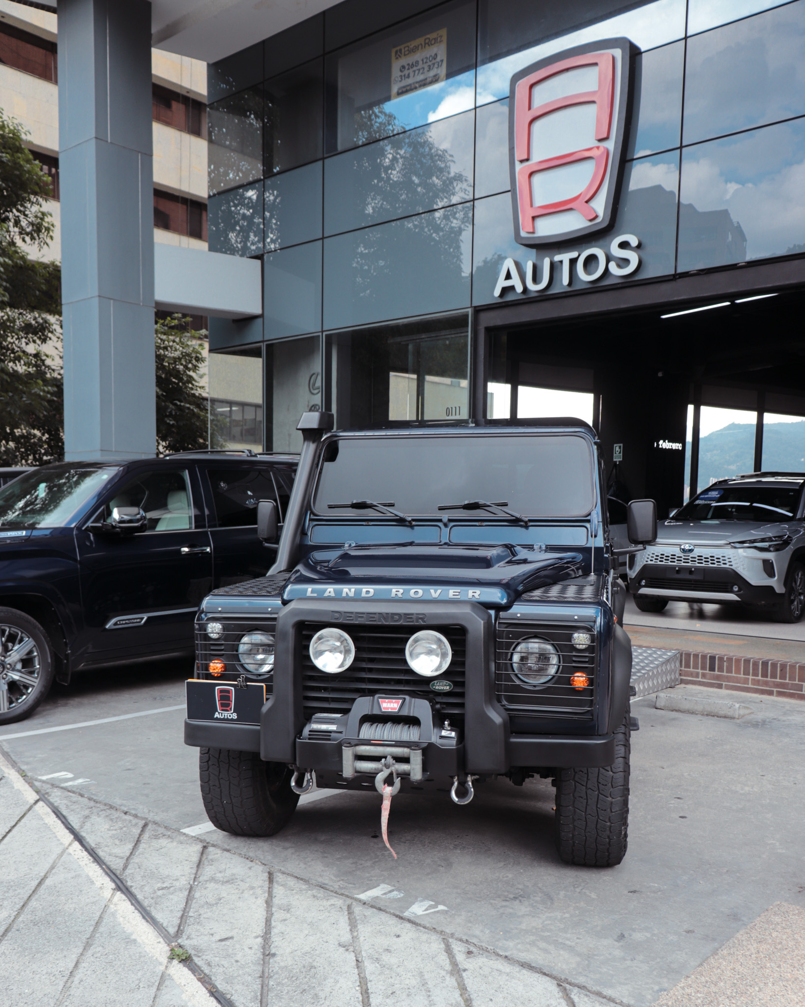 LAND ROVER DEFENDER 110 S (BLINDADO) 2013