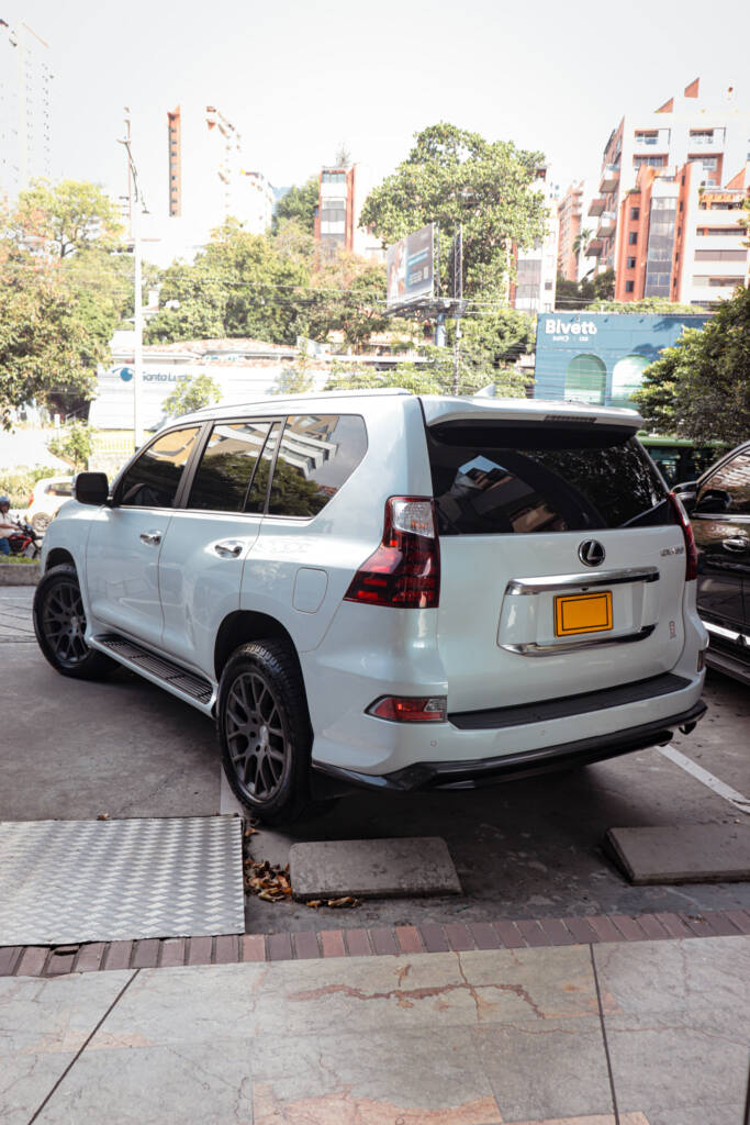 Lexus GX460 Luxury 2020 ID0055 12