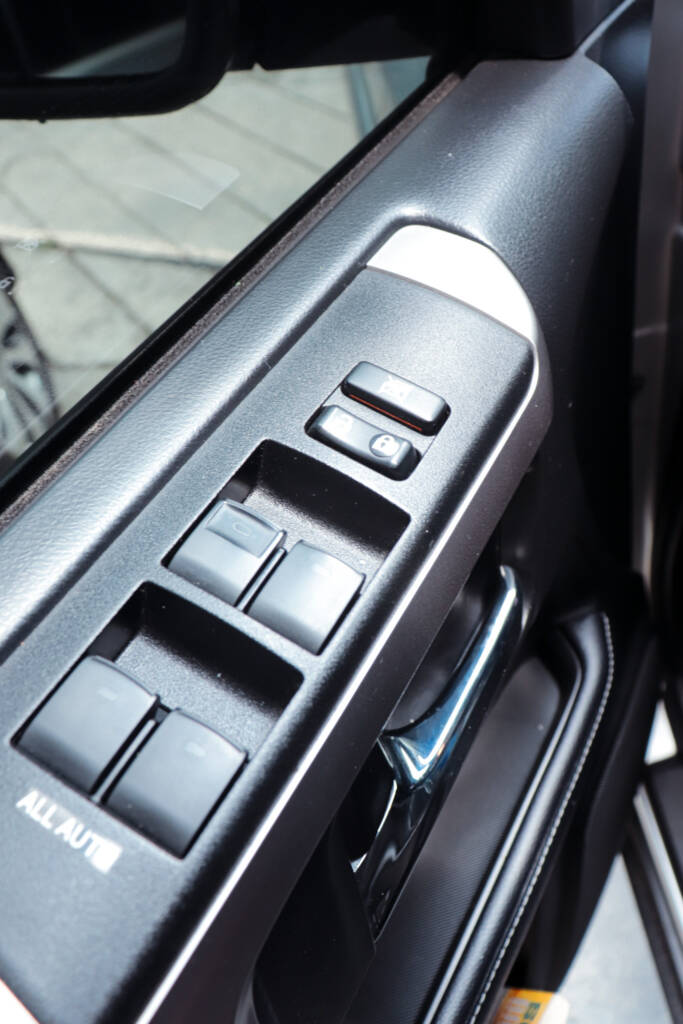 Toyota 4Runner SR5 2020 ID0064 10