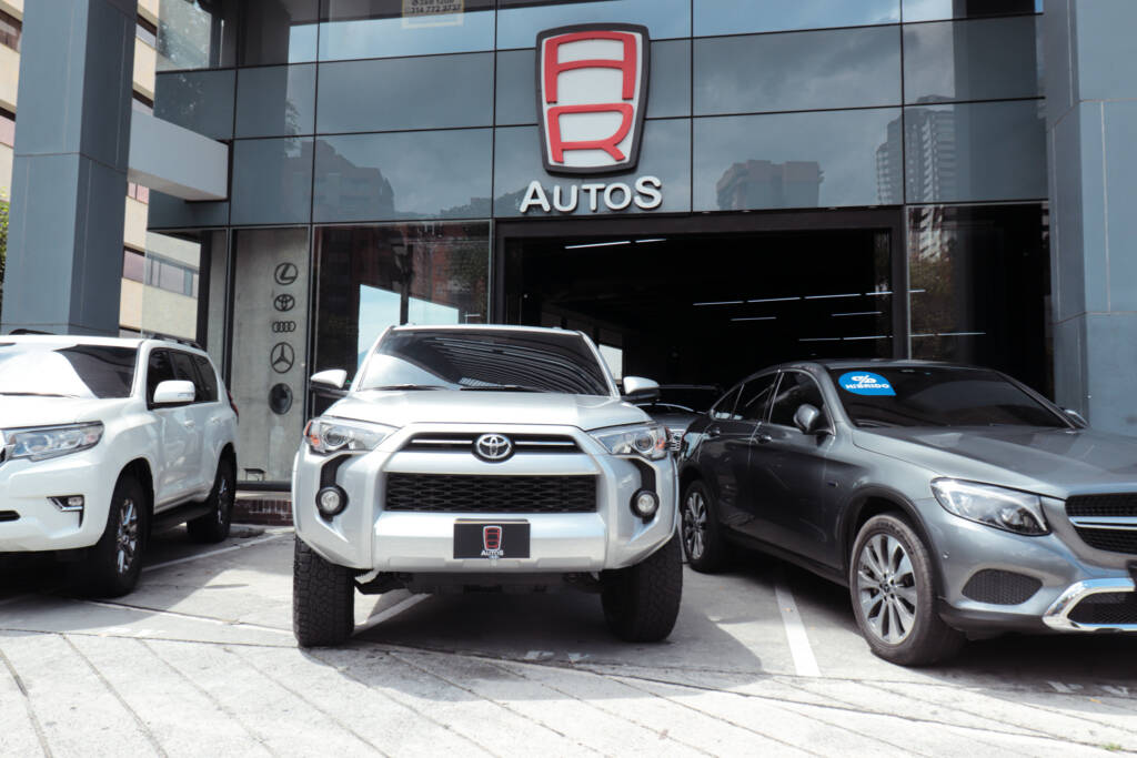 Toyota 4Runner SR5 2020 ID0064 3