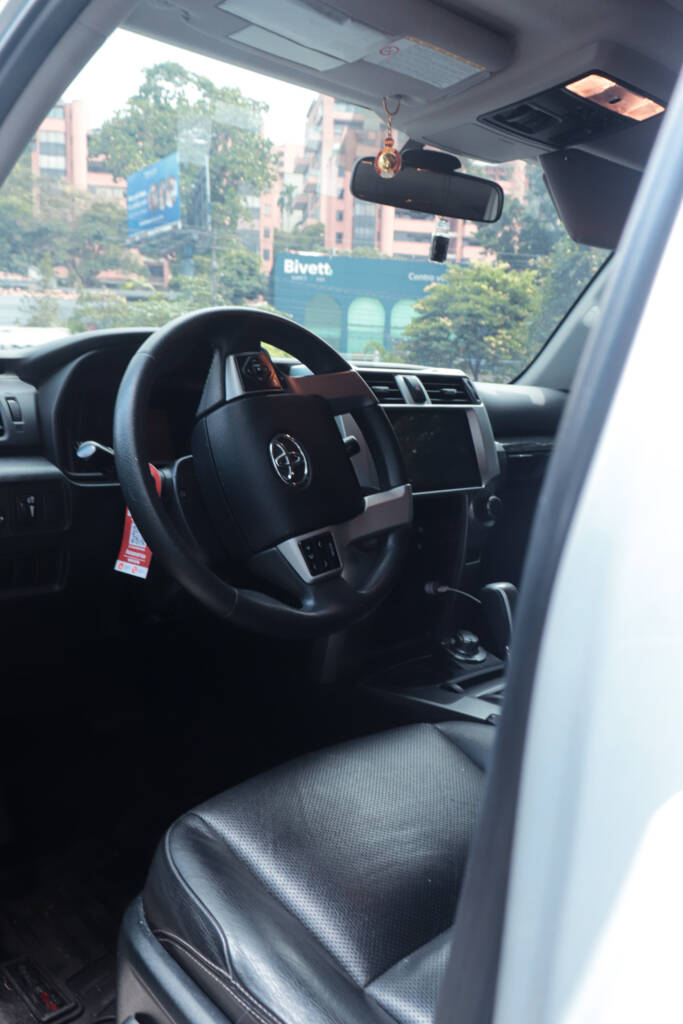 Toyota 4Runner SR5 2020 ID0064 9