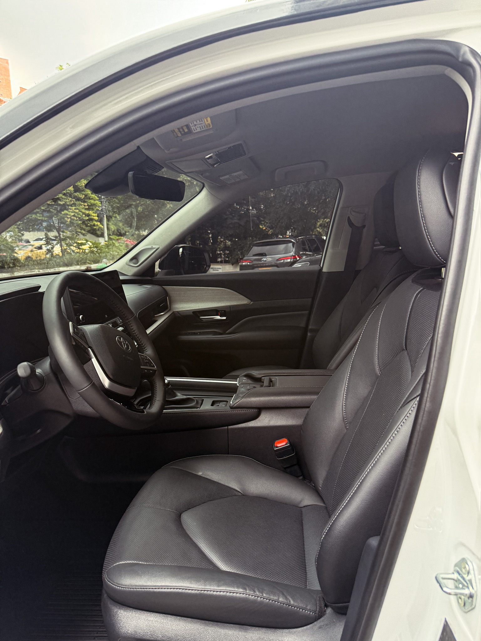 TOYOTA GRAND HIGHLANDER LIMITED 2024