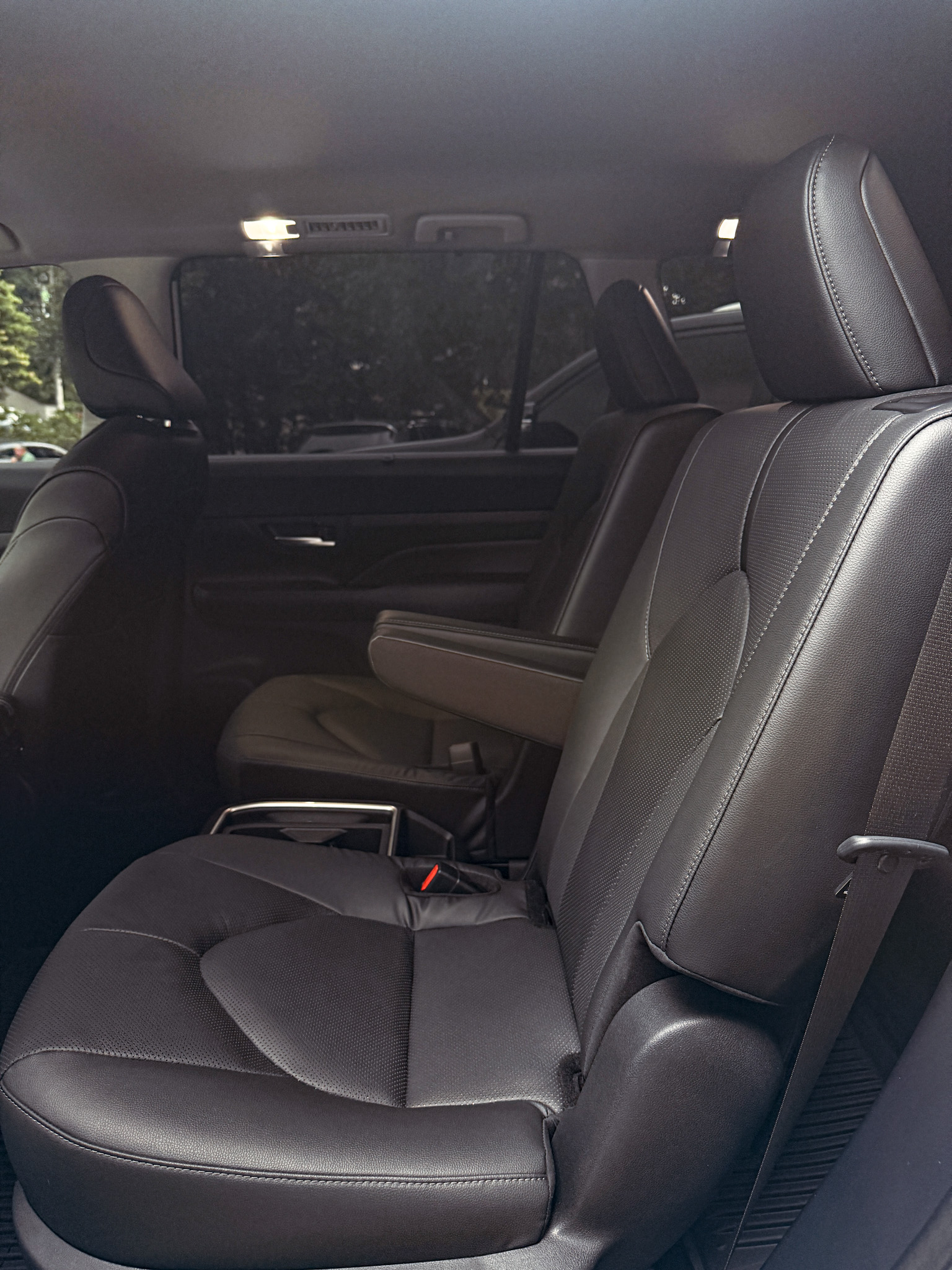 TOYOTA GRAND HIGHLANDER LIMITED 2024