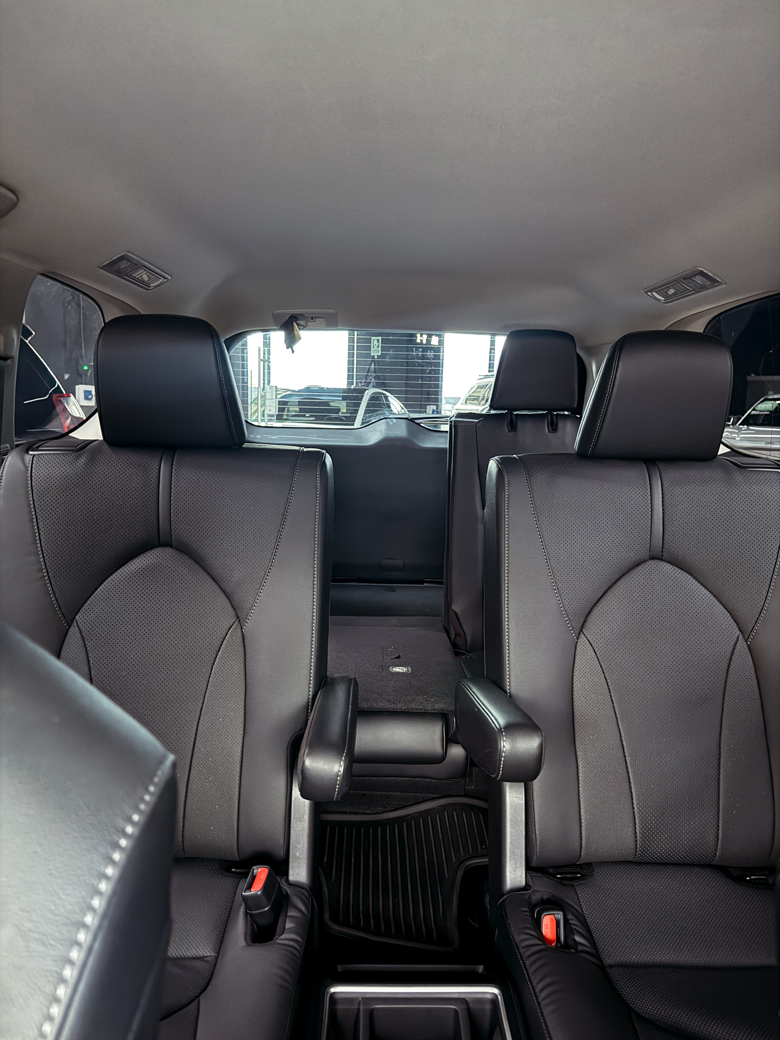 TOYOTA GRAND HIGHLANDER LIMITED 2024