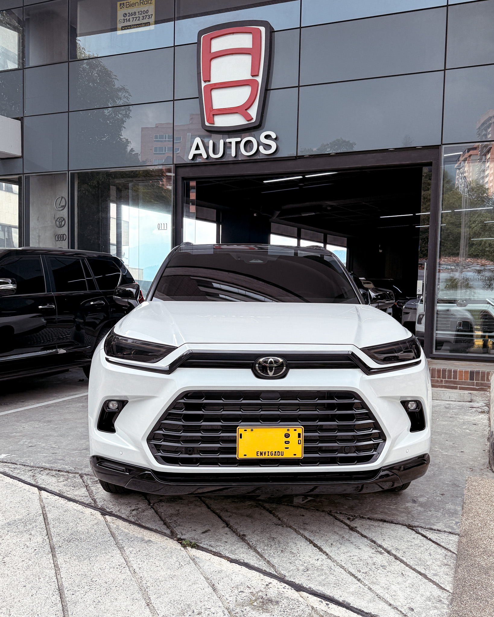 TOYOTA GRAND HIGHLANDER LIMITED 2024