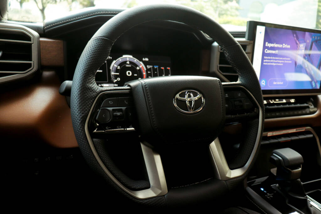 Toyota Sequoia 1794 2026 ID0060 26