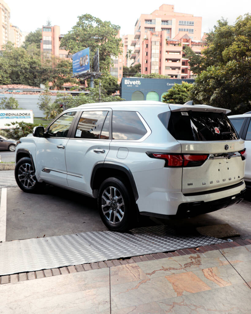 Toyota Sequoia 1794 2026 ID0060 33