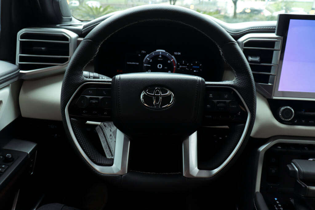 Toyota Sequoia Capstone 2025 ID0067 20