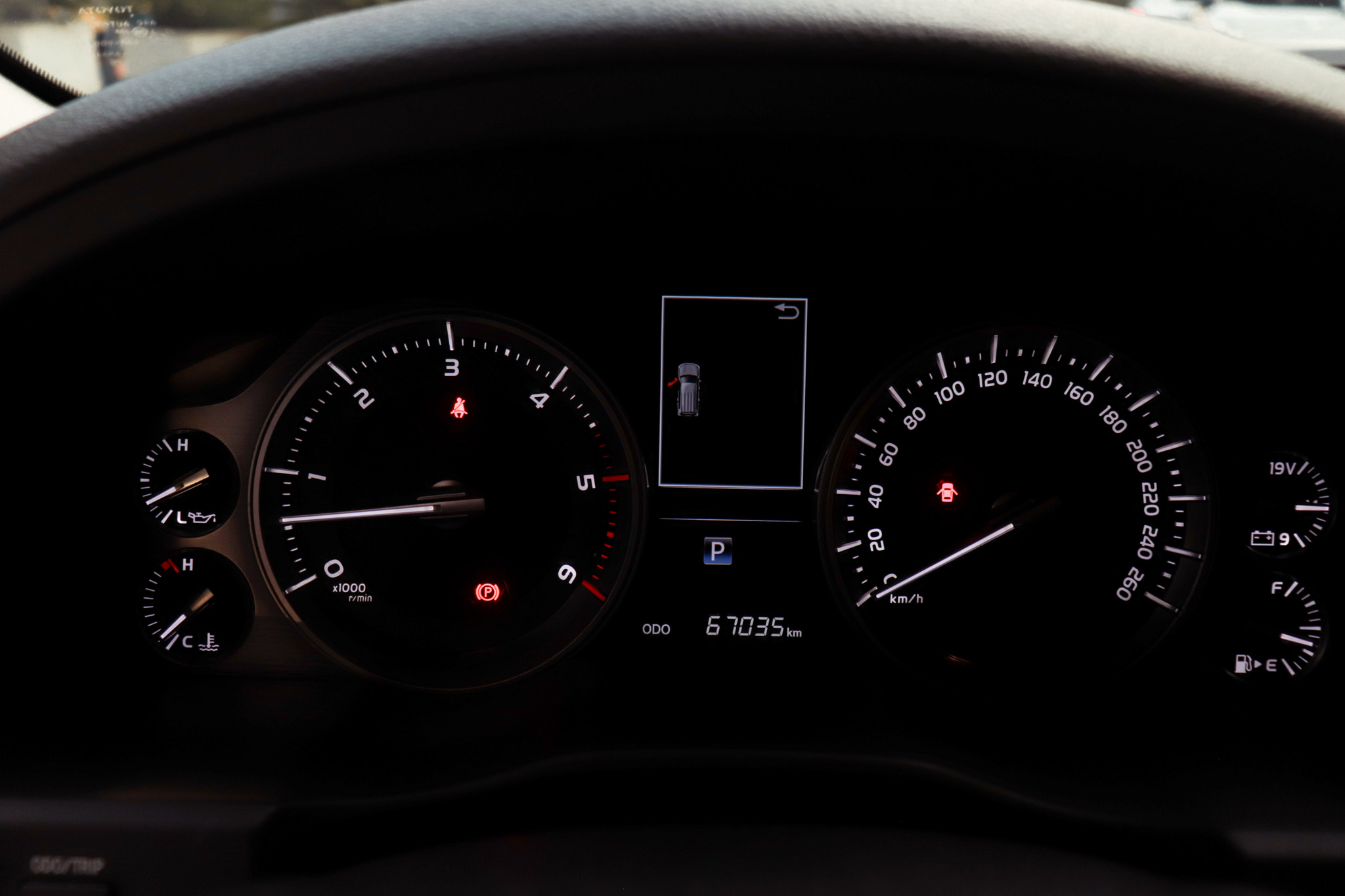 TOYOTA LAND CRUISER 200 VX 2020