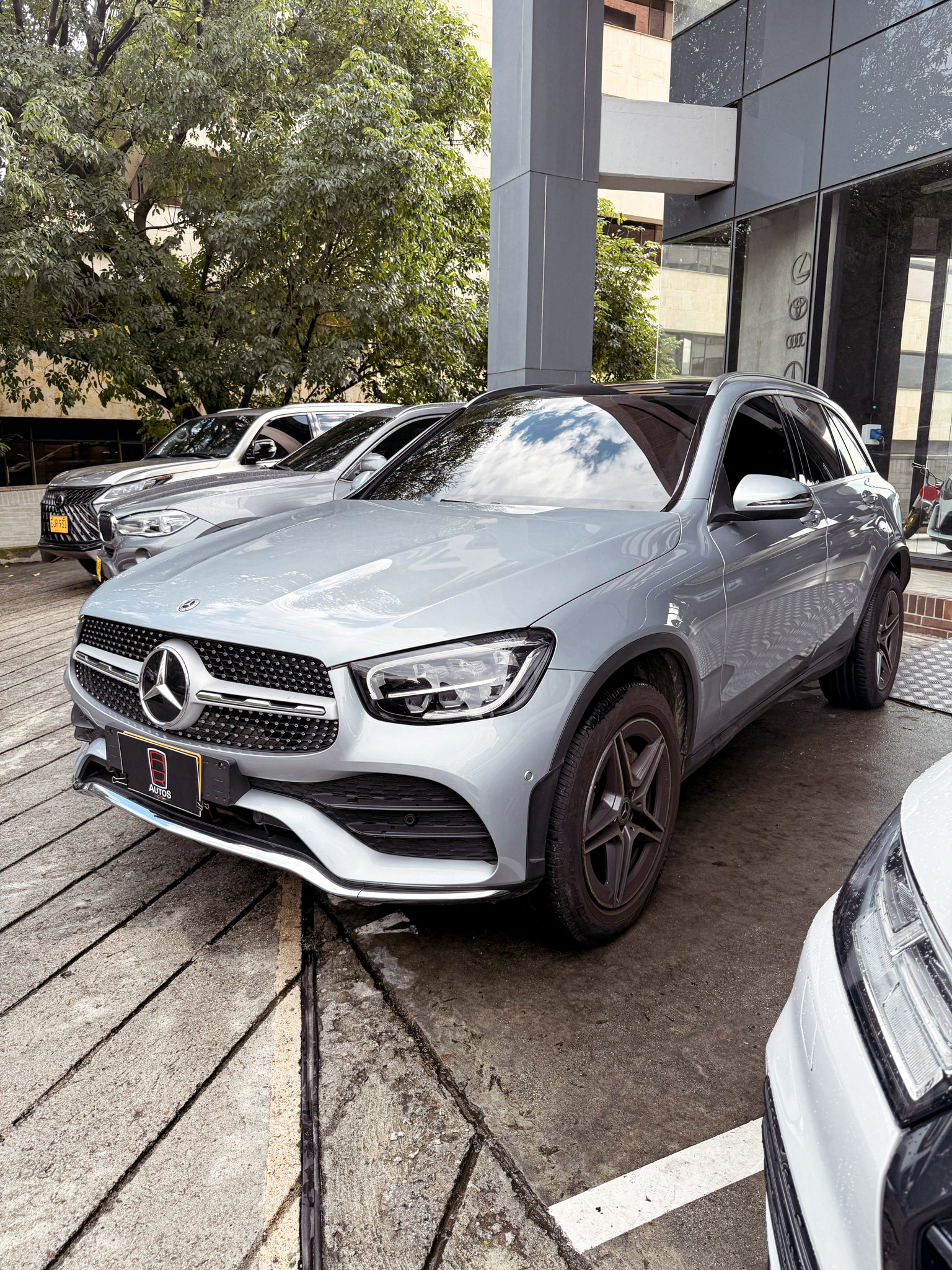 MERCEDES-BENZ GLC 300 E 4MATIC 2022