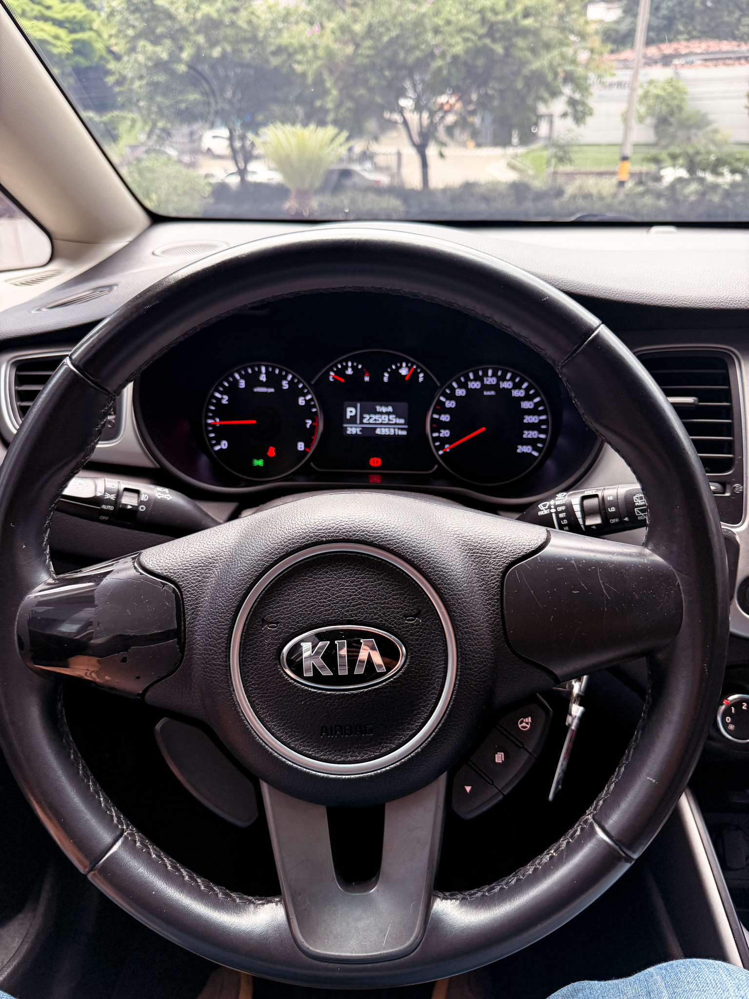 KIA CARENS SUV EX 2018