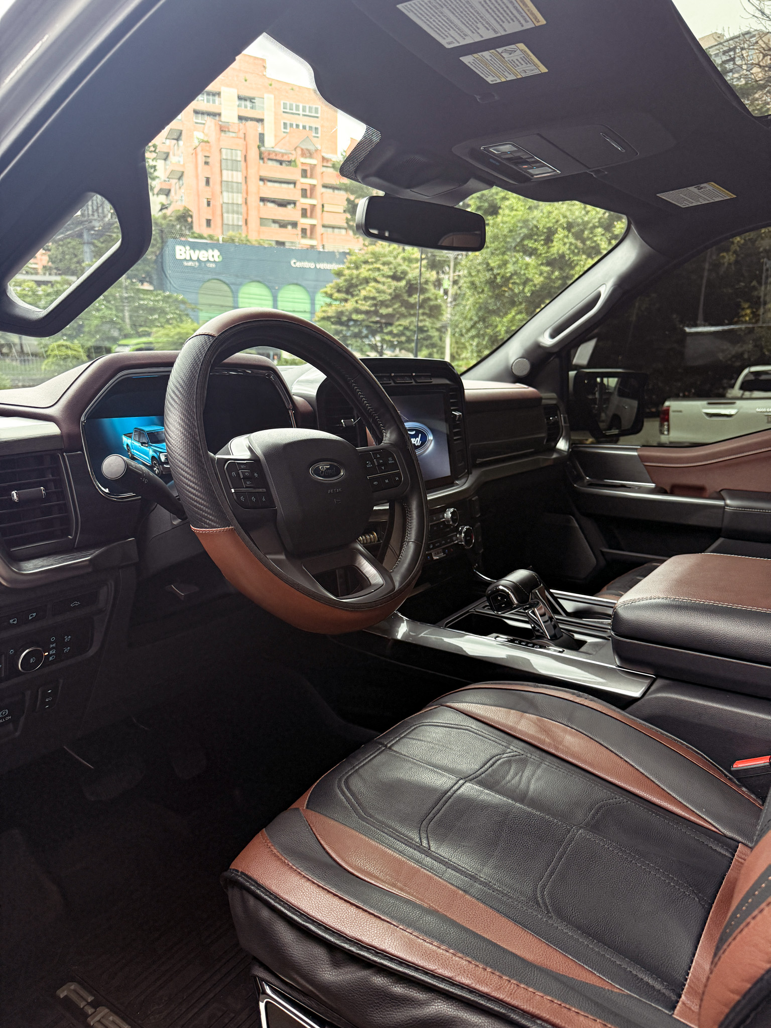FORD F-150 LARIAT SPORT 2022