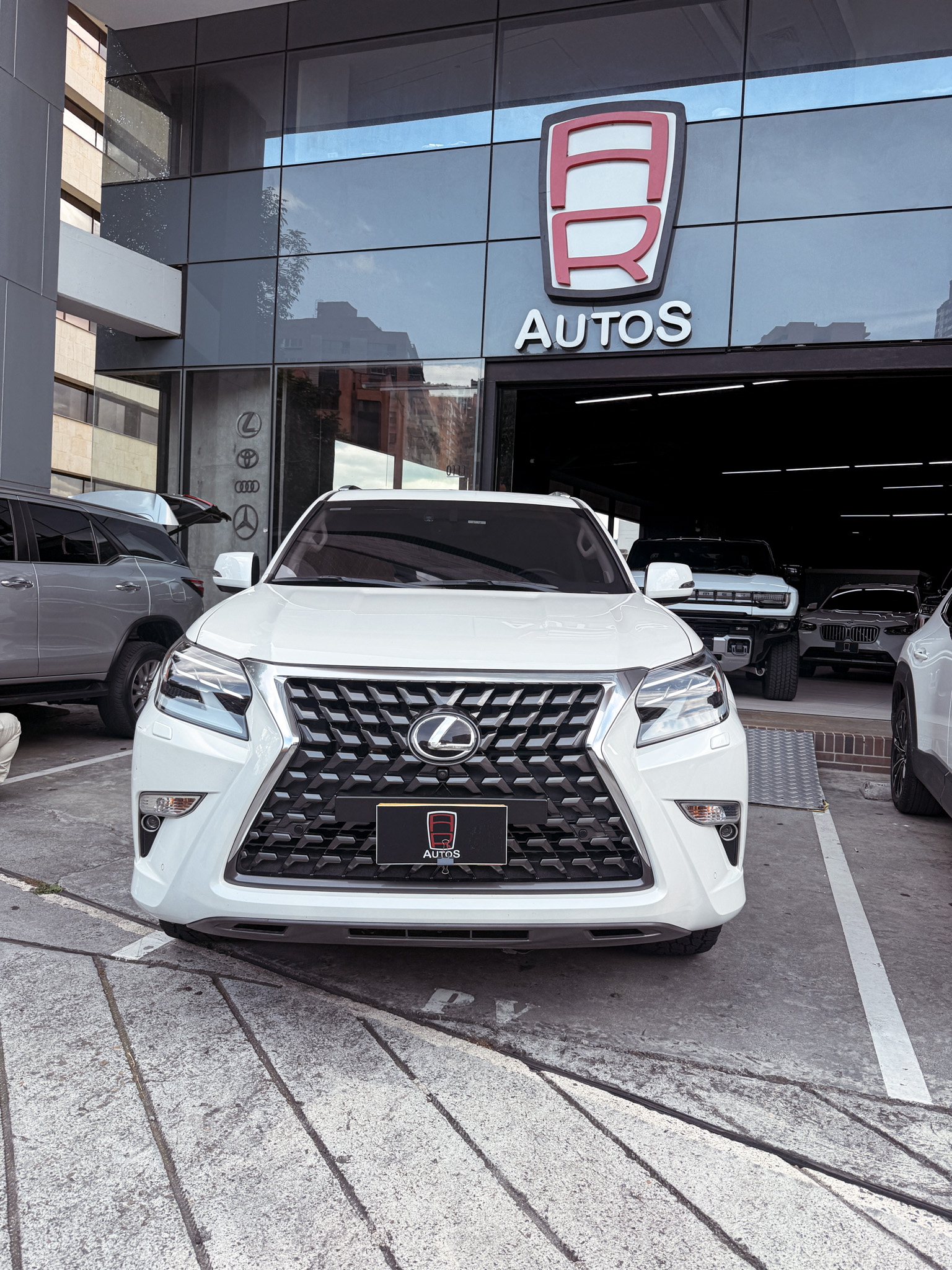 LEXUS GX460 (BLINDADO) 2022