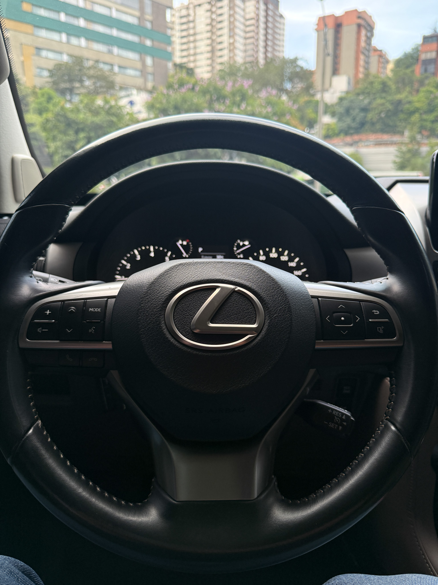 LEXUS GX460 (BLINDADO) 2022