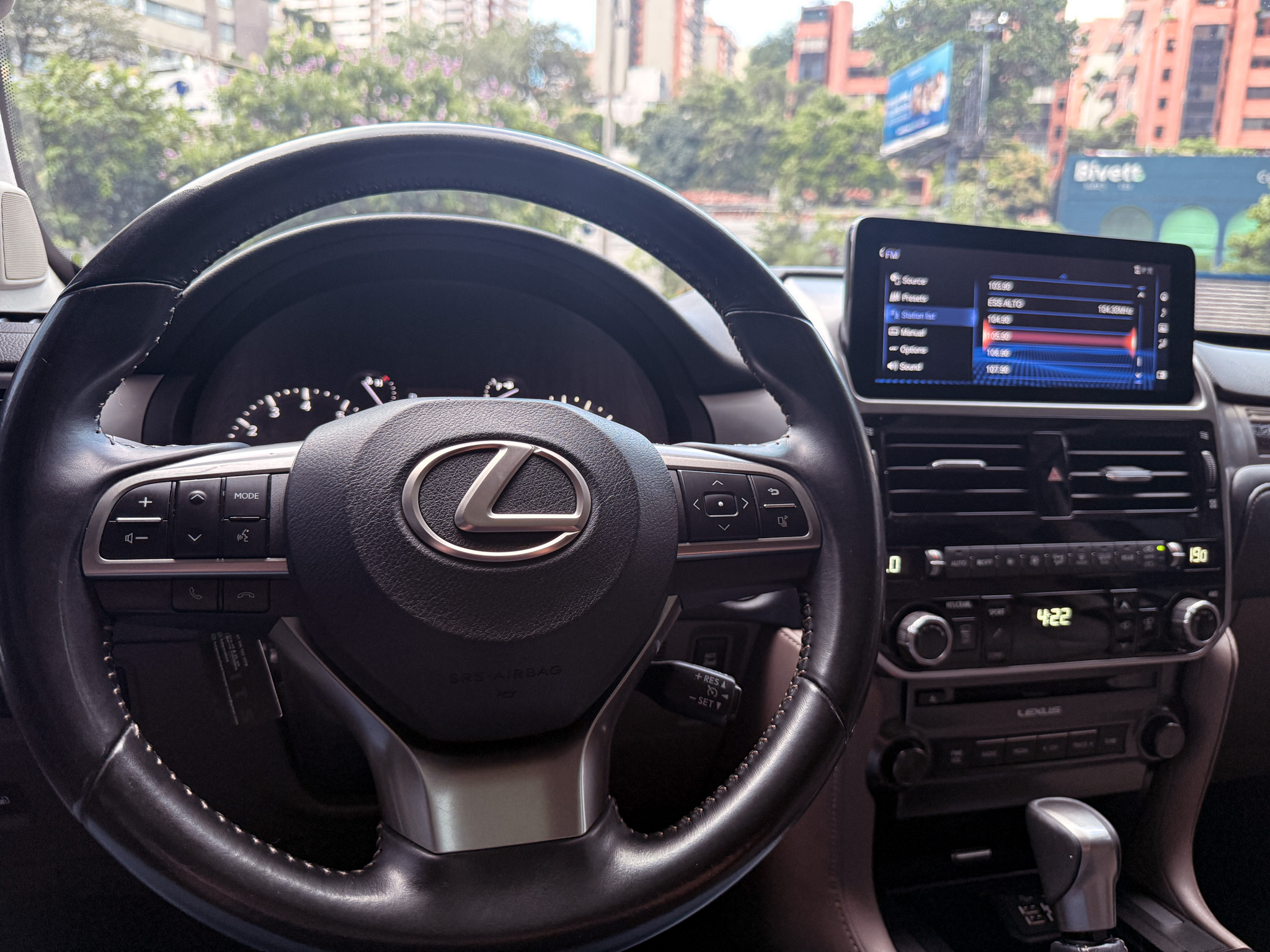 LEXUS GX460 (BLINDADO) 2022