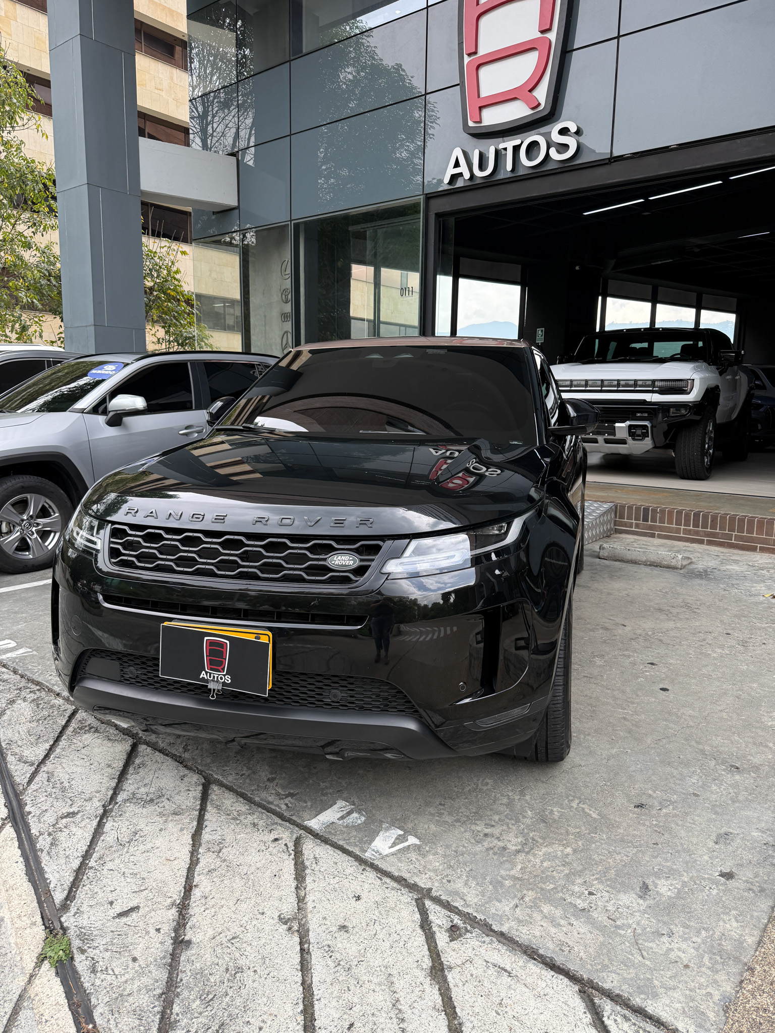 LAND ROVER RANGE ROVER EVOQUE 2023