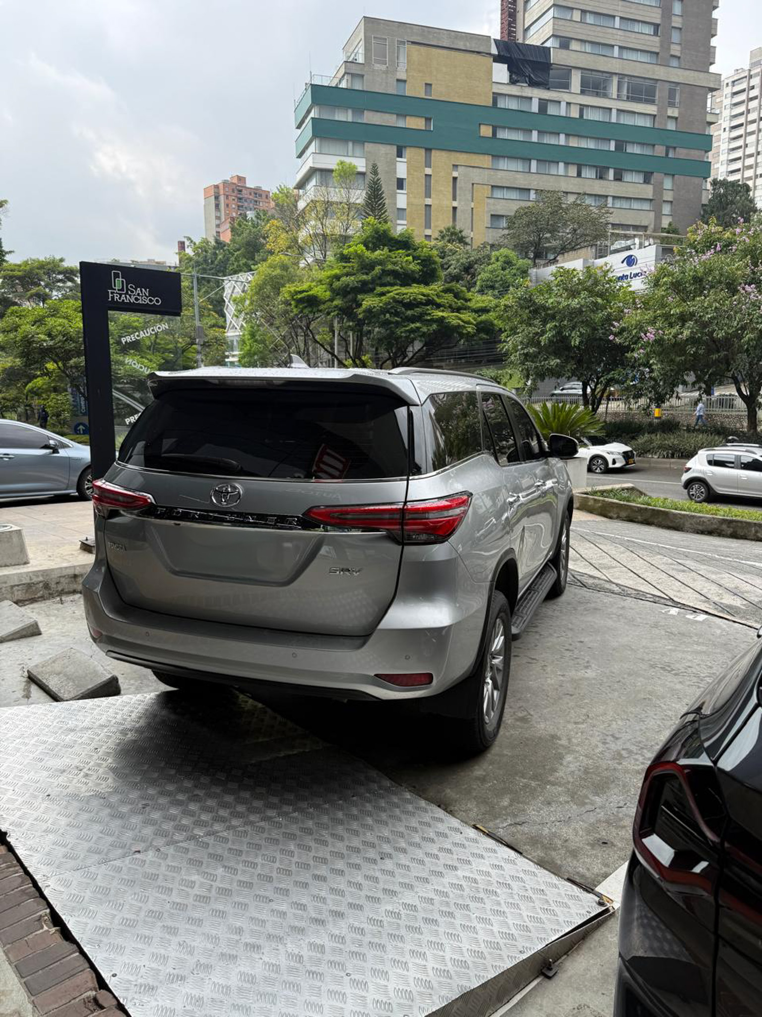 TOYOTA FORTUNER SR-V 2022